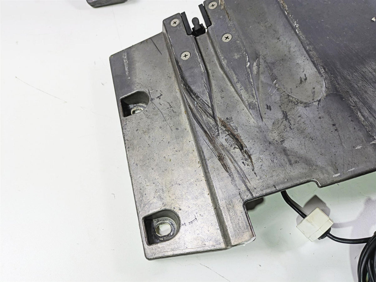 2006 Yamaha GP1300R Waverunner Lower Skid Riding Plate Set F1G-U273B-00-00 {{ shop.shopifyCountryName }} - Mototech271