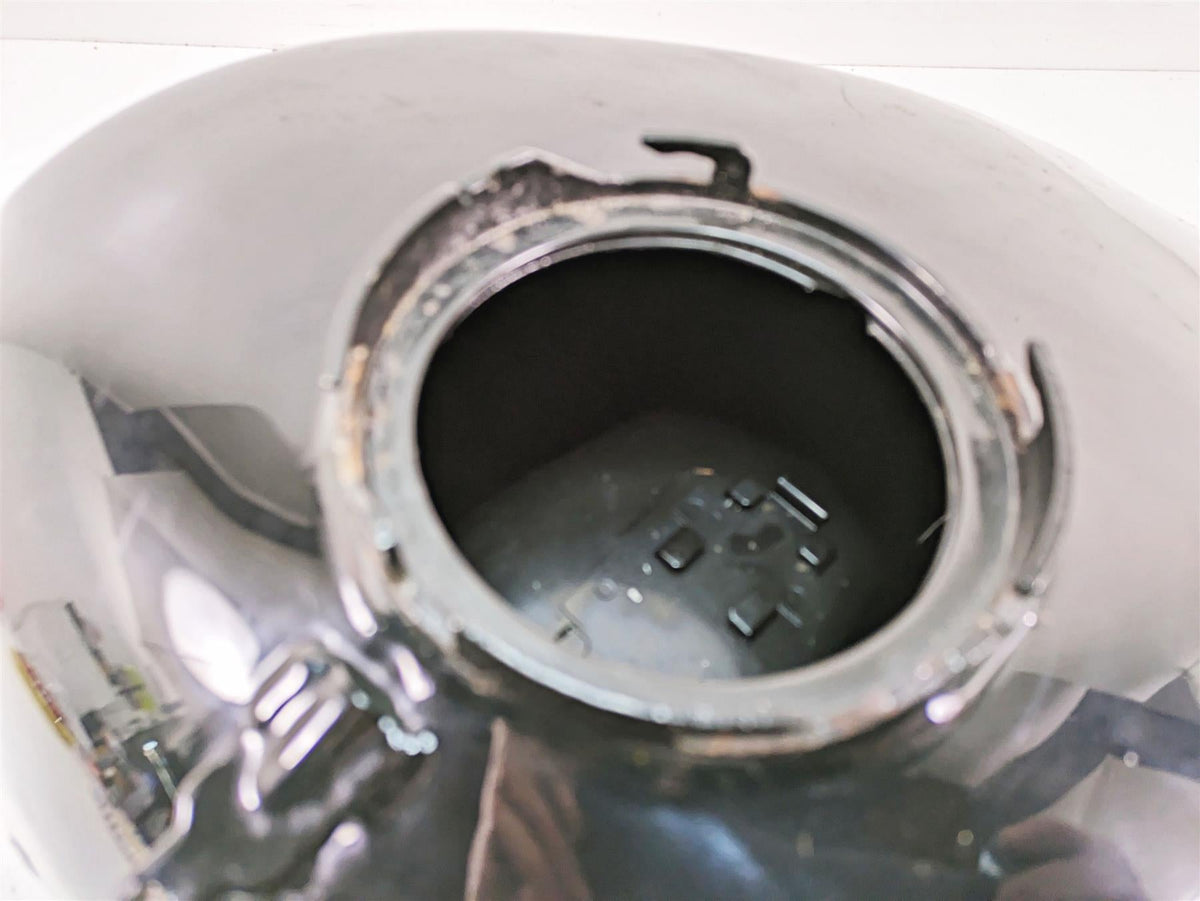2009 Harley Touring FLHTCU Electra Glide Fuel Petrol Gas Tank - No Dent 61356-08 {{ shop.shopifyCountryName }} - Mototech271