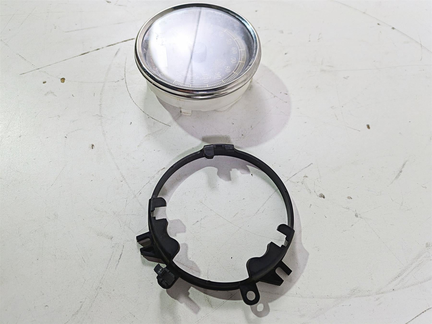 2008 Harley FLSTC 105TH Softail Heritage Speedometer Gauge Instr 27k 67033-08 {{ shop.shopifyCountryName }} - Mototech271