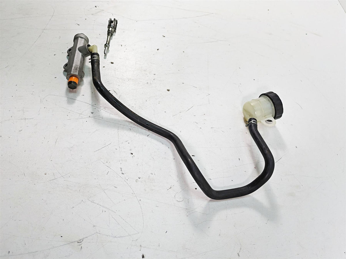 2014 Moto Guzzi California 1400 T Rear Brake Master Cylinder 887689 {{ shop.shopifyCountryName }} - Mototech271