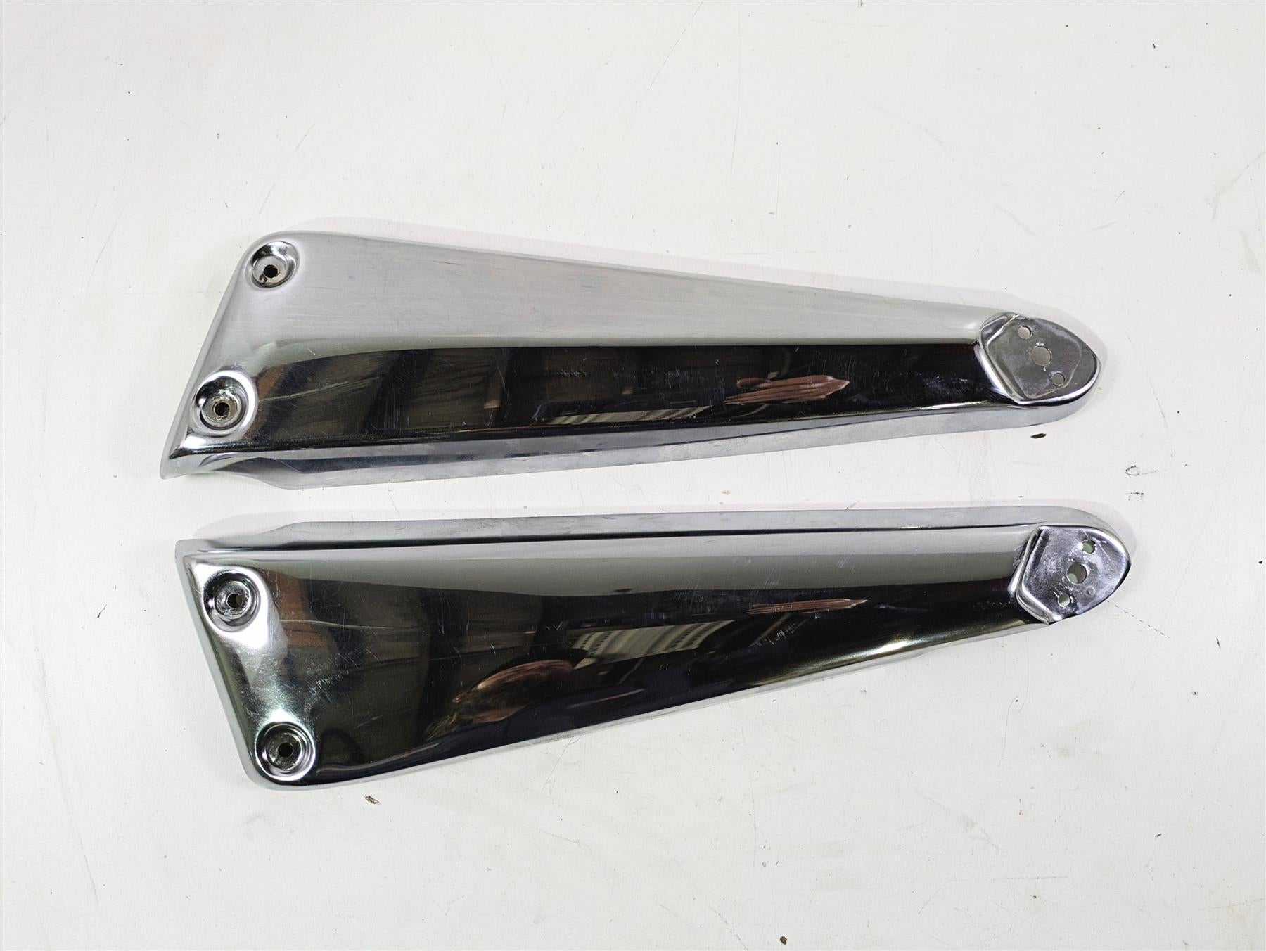 2006 Triumph Rocket 3 Rear Chrome Side Guards Covers Struts T2081425 T2081430 {{ shop.shopifyCountryName }} - Mototech271
