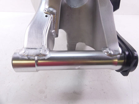 2014 Honda CBR1000 SP Fireblade Rear Swingarm Swing Arm & Axle 52200-MFL-G21 {{ shop.shopifyCountryName }} - Mototech271