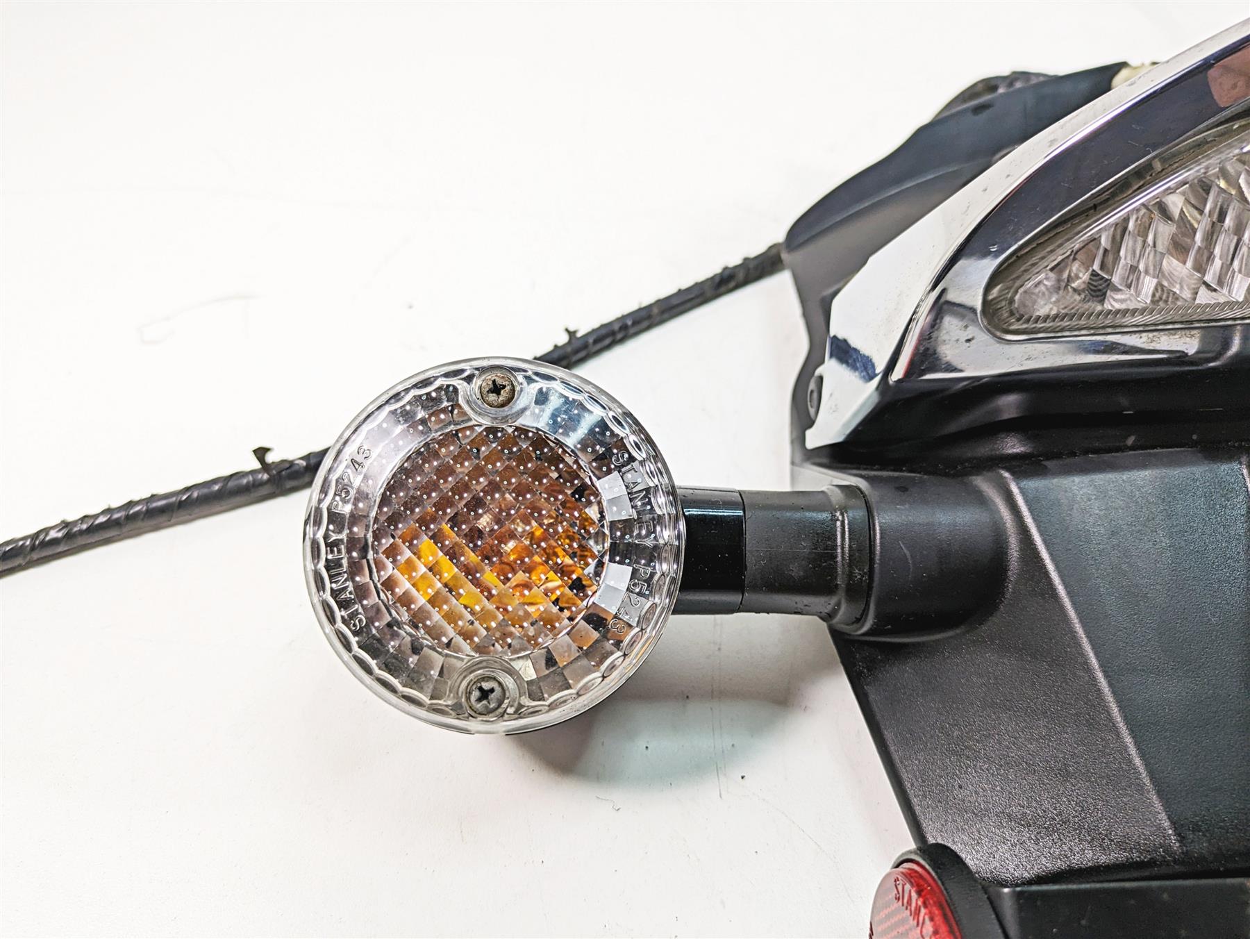 2009 Yamaha XV1900 Raider Plate Holder Taillight Blinker Set 5C7-84716-00-00 {{ shop.shopifyCountryName }} - Mototech271