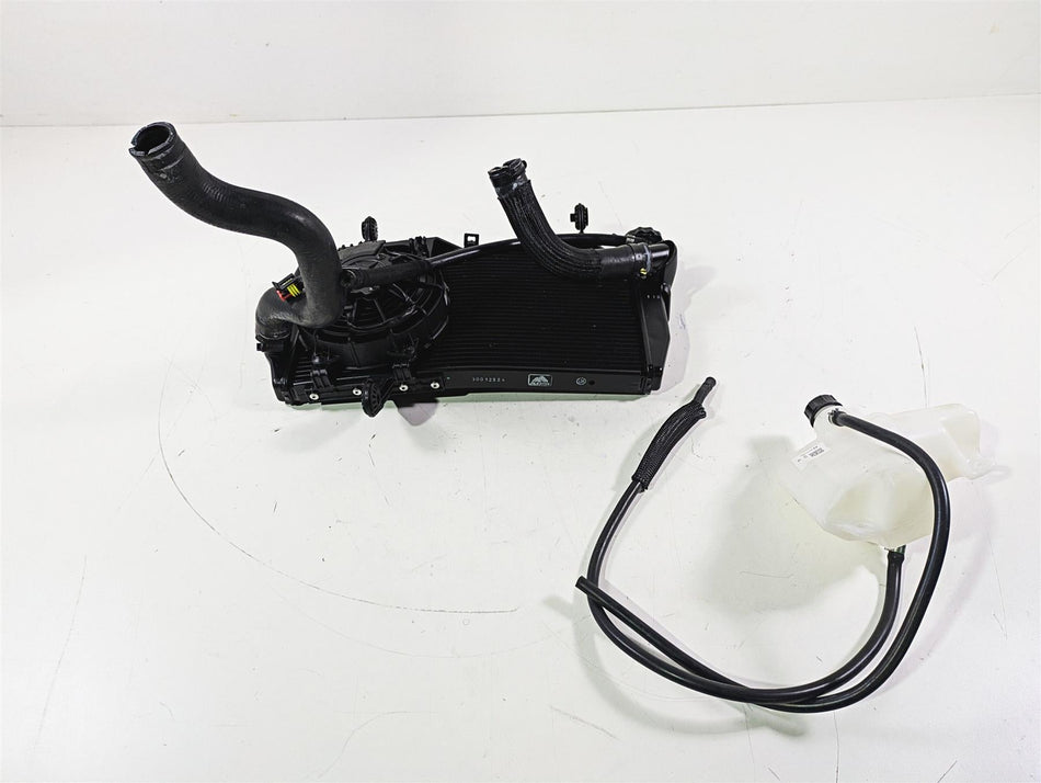 2023 Ducati Monster 937 SP Radiator Fan & Reservoir -No Leaks But Dent 54812612B {{ shop.shopifyCountryName }} - Mototech271