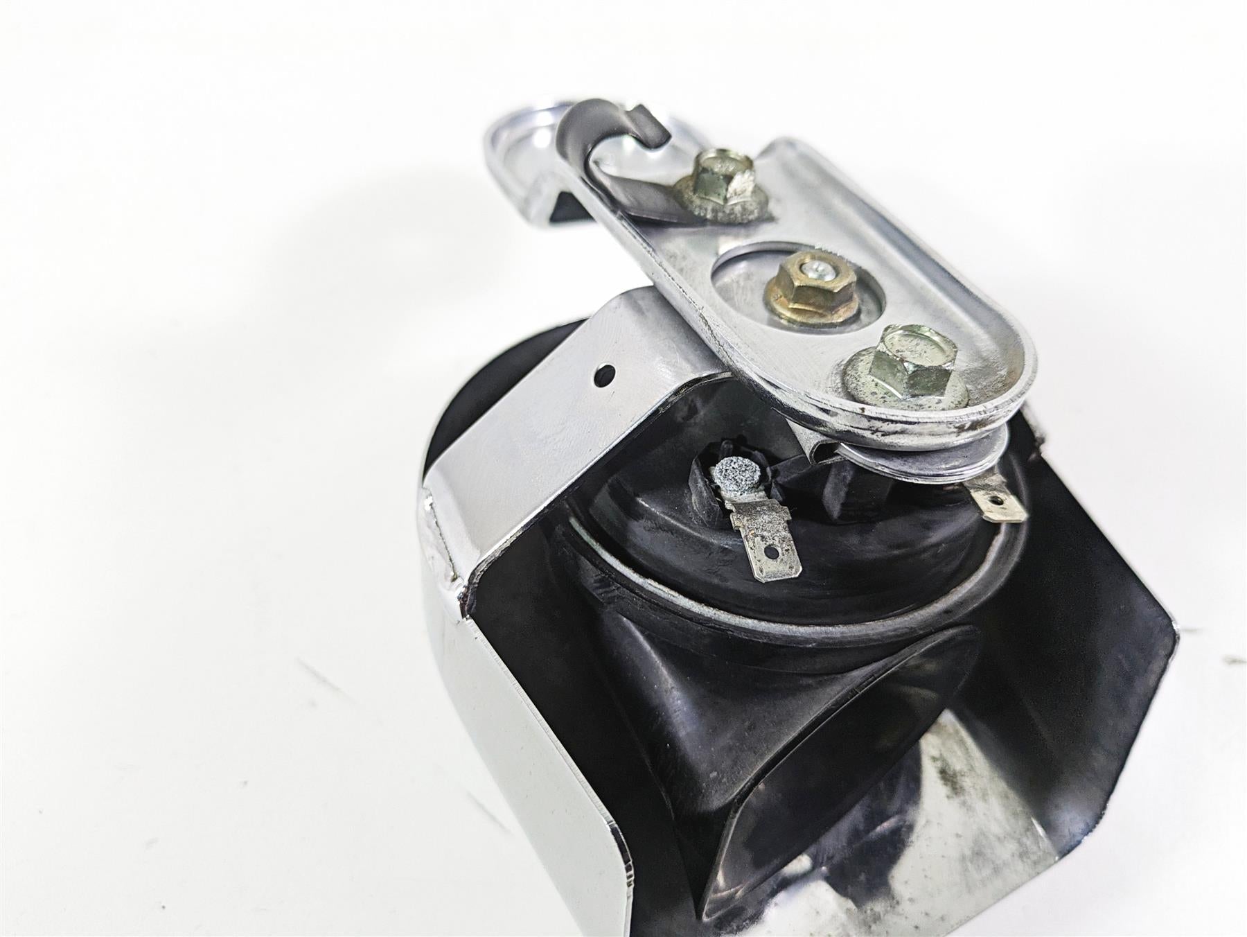 2003 Harley FLSTC Softail Heritage 100th Horn & Chrome Cover 61300478A {{ shop.shopifyCountryName }} - Mototech271