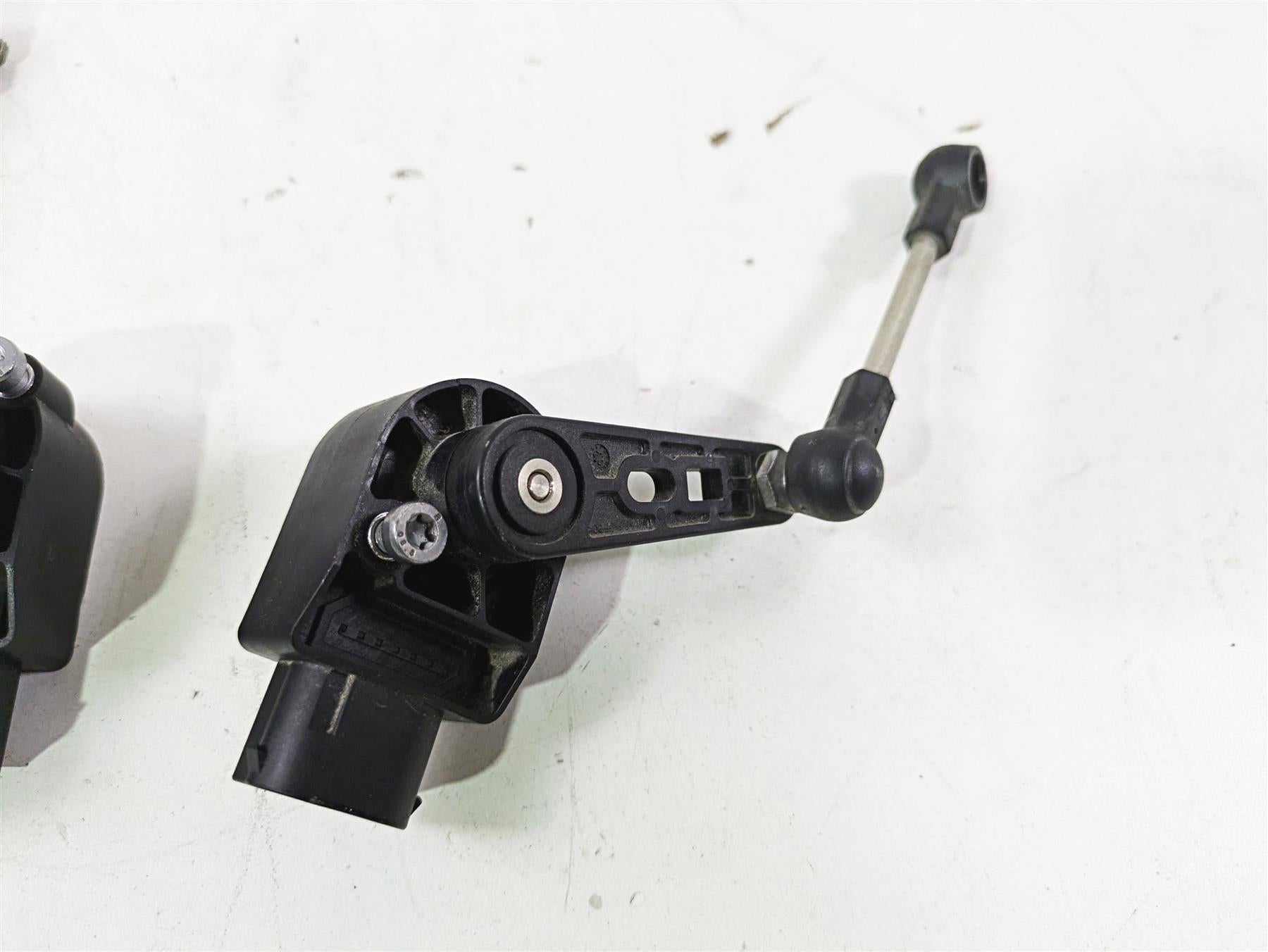 2021 BMW R1250GS K51 Adv Front Rear Bike Leveling Sensors 37146870000 {{ shop.shopifyCountryName }} - Mototech271