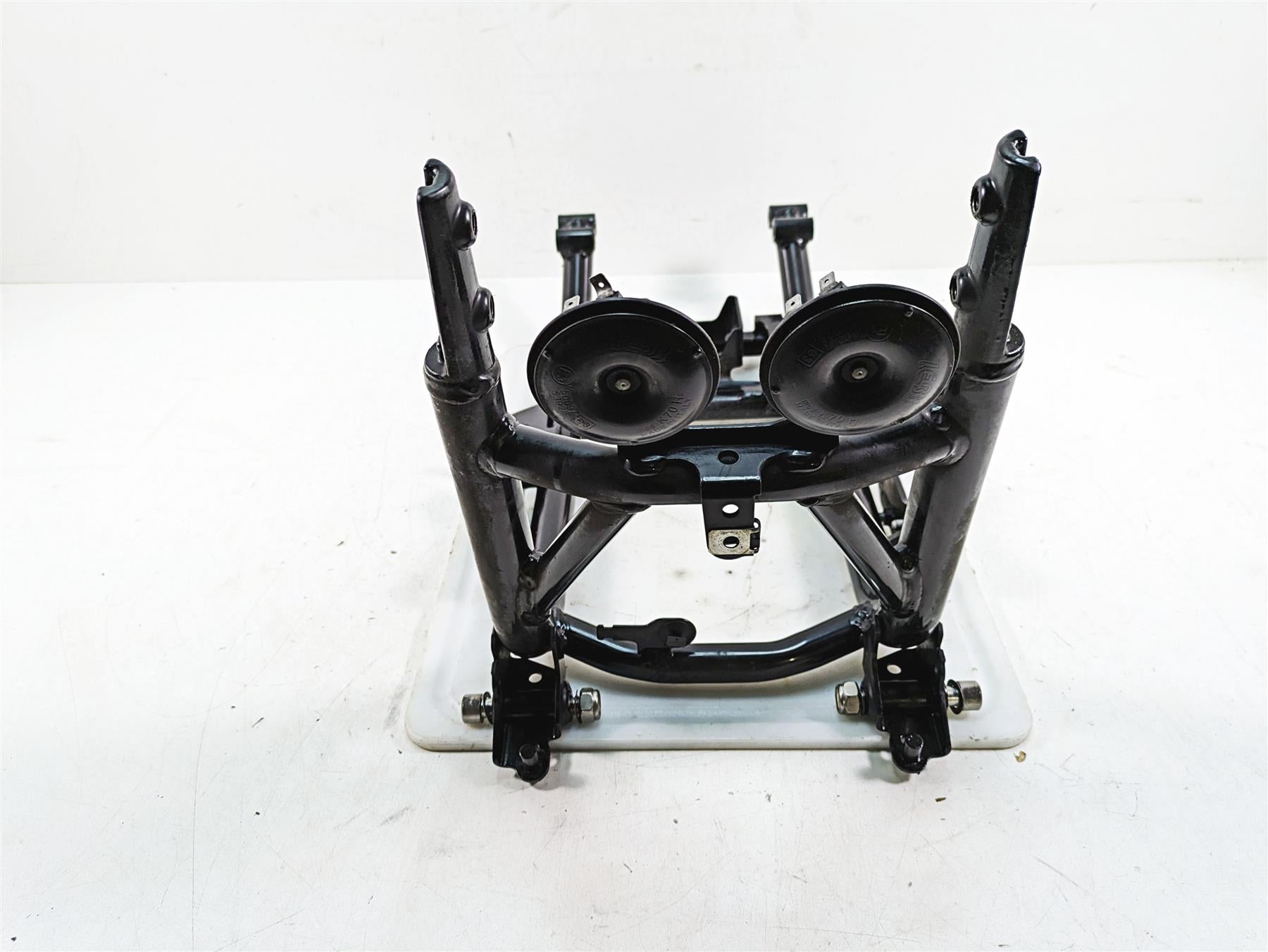 2014 Moto Guzzi California 1400 T Straight Lower Frame Rail Downtube Set 886837 {{ shop.shopifyCountryName }} - Mototech271