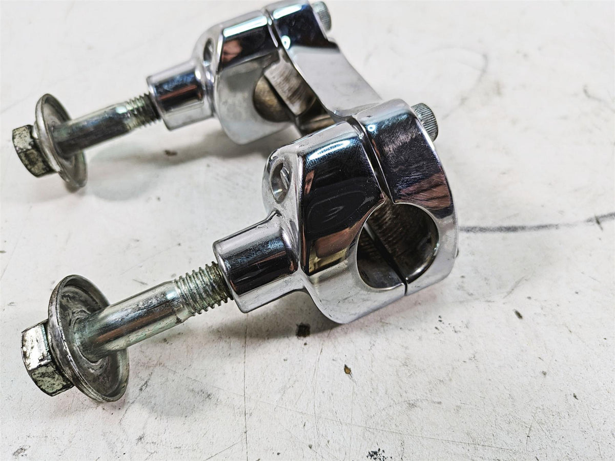 2006 Harley FLSTI Softail Heritage Handlebar Riser Holder Set 56567-86B {{ shop.shopifyCountryName }} - Mototech271