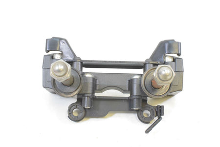 2009 Yamaha XVS1300 V-Star Tourer Handlebar Riser Holder Mount 3D8-23442-00-00 {{ shop.shopifyCountryName }} - Mototech271