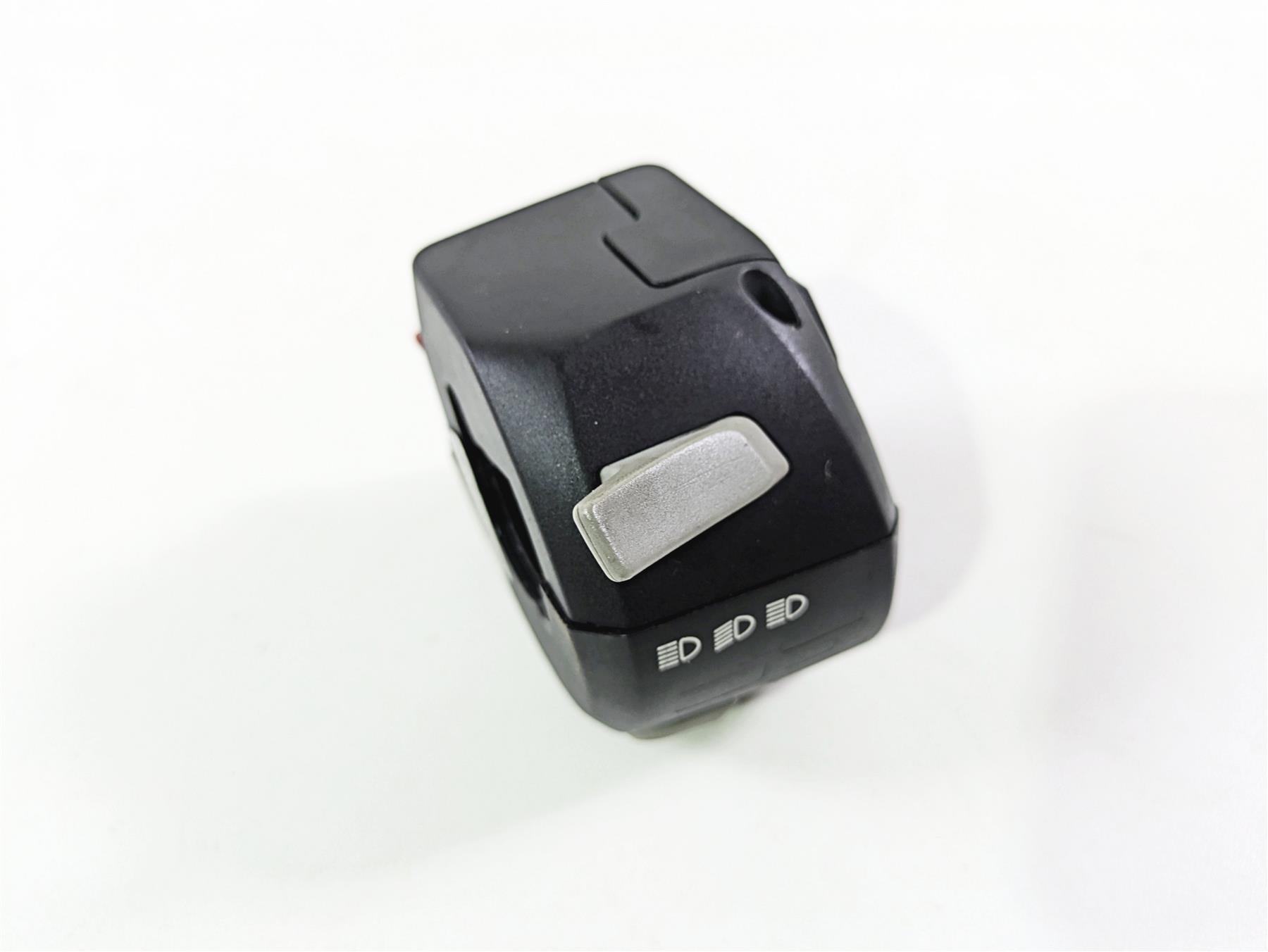 2014 BMW K1300S K40 Left Hand Control Switch Esa Asc READ 61318550021 {{ shop.shopifyCountryName }} - Mototech271