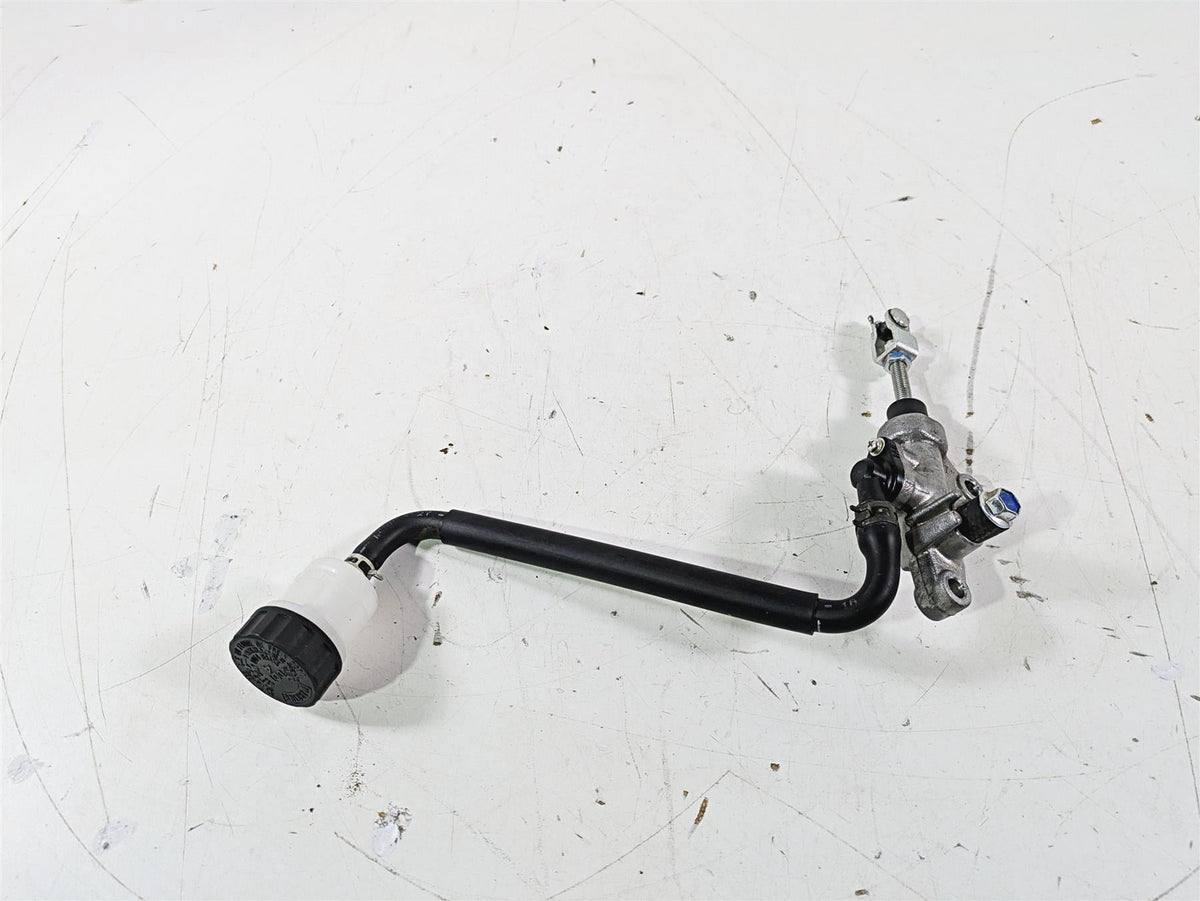 2022 Yamaha YXZ1000 R Clutch Actuator Master Cylinder 5/8 Nissin 2HC-26450-00-00 {{ shop.shopifyCountryName }} - Mototech271