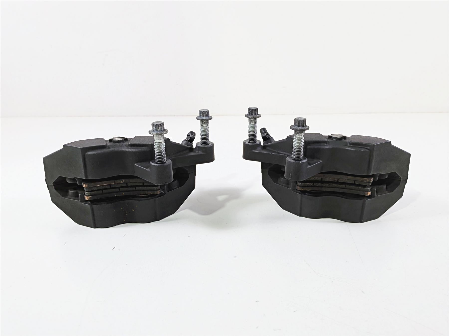 2009 Harley Davidson XR1200 Sportster Front Brake Caliper Set 42943-08 42944-08-Mototech271