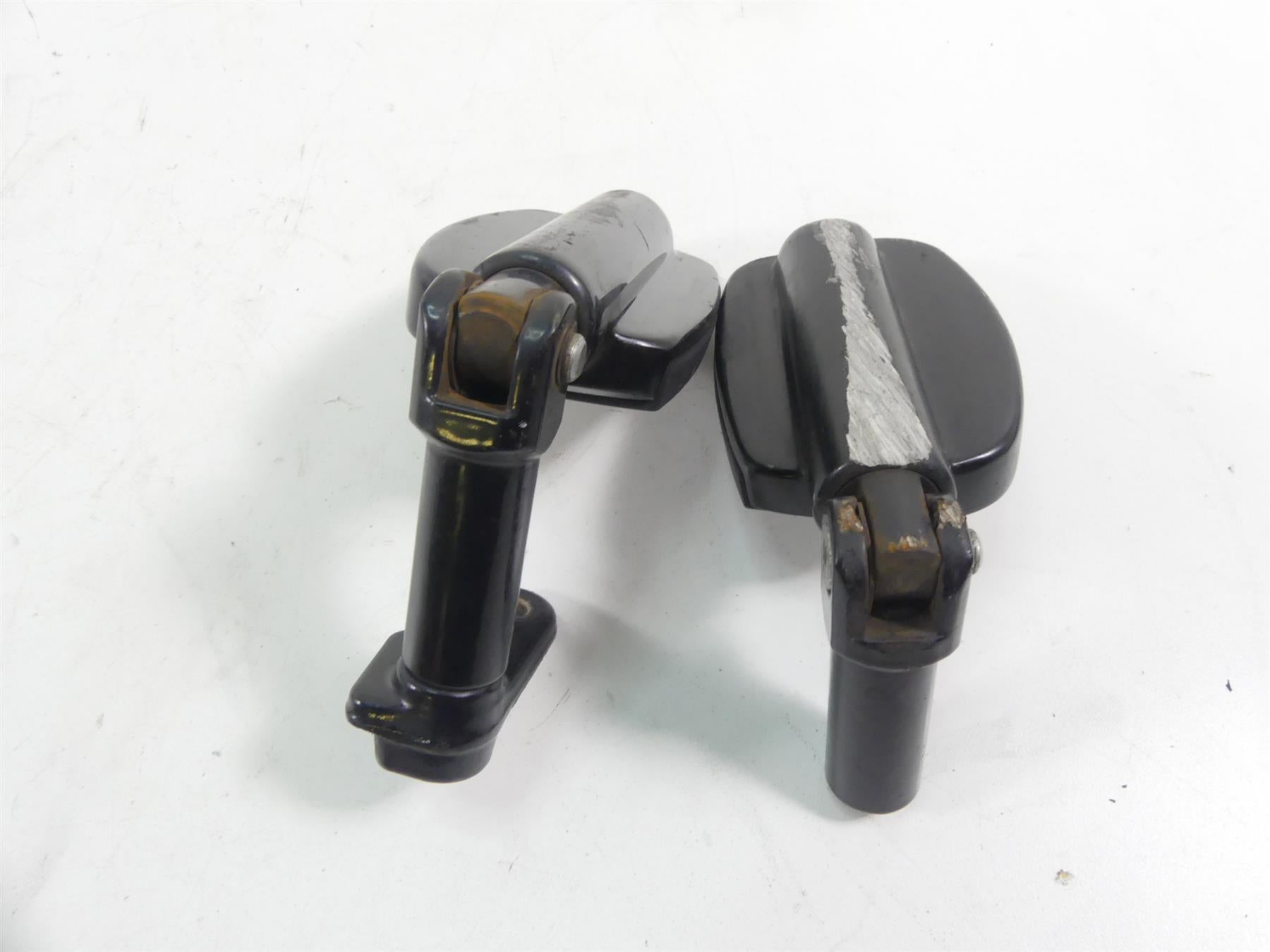 2015 Harley FLS Softail Slim Rear Passenger Foot Peg Footpeg Set {{ shop.shopifyCountryName }} - Mototech271
