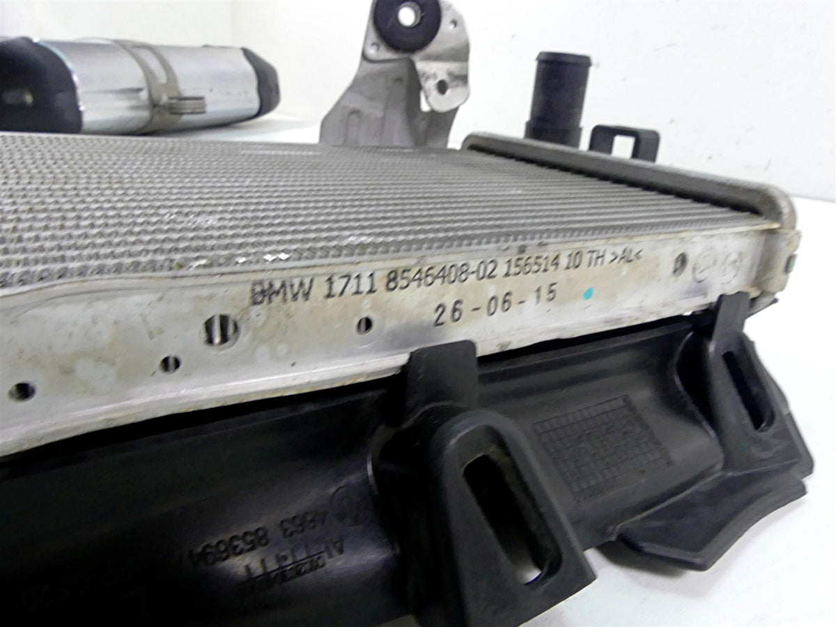2016 BMW R1200GS Adv K51 Left Radiator Thermostat Fan Cover 17118546408 {{ shop.shopifyCountryName }} - Mototech271