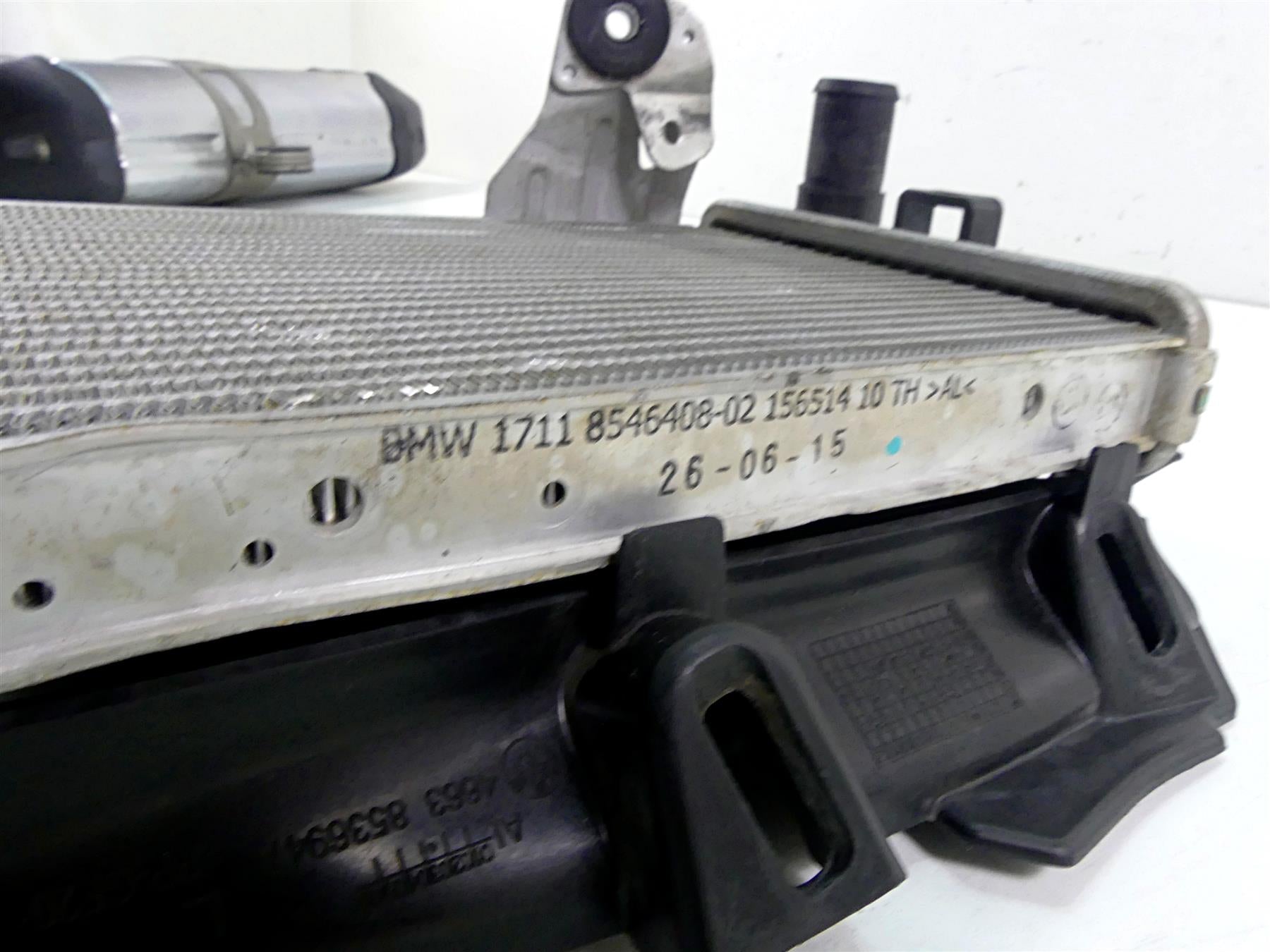 2016 BMW R1200GS Adv K51 Left Radiator Thermostat Fan Cover 17118546408 {{ shop.shopifyCountryName }} - Mototech271
