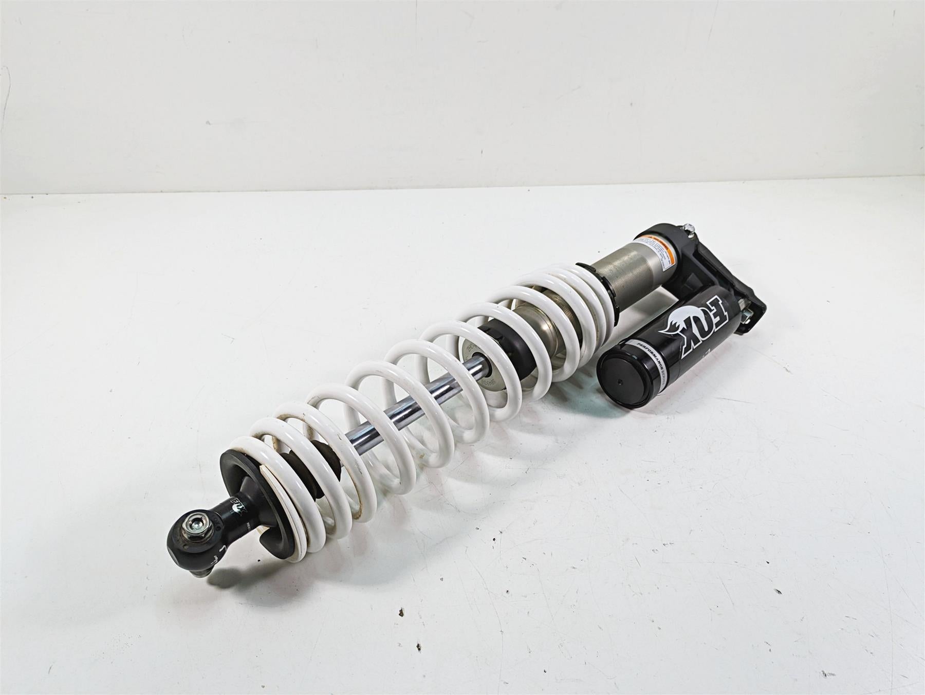 2018 Yamaha YXZ1000R EPS SS Fox Performance Front Left Shock Damper 2HC-F3350-01 {{ shop.shopifyCountryName }} - Mototech271