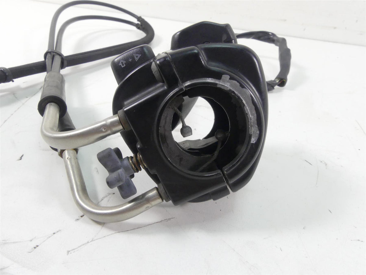 2009 Harley FXDL Dyna Low Rider Right Hand Throttle Control Switch 71684-06A {{ shop.shopifyCountryName }} - Mototech271