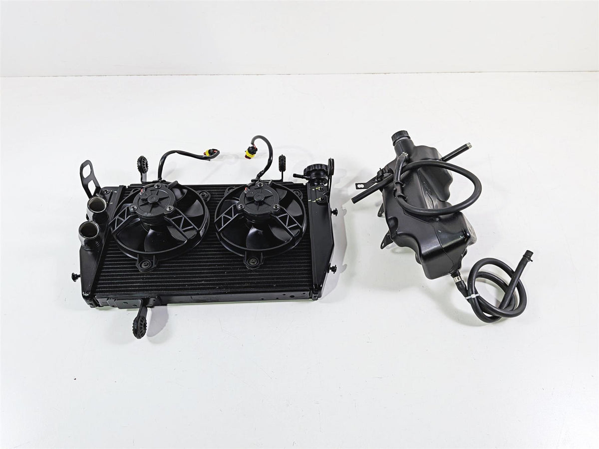 2016 Ducati Hypermotard 939 SP Radiator Fans Reservoir Hoses Set 54840981D-Mototech271