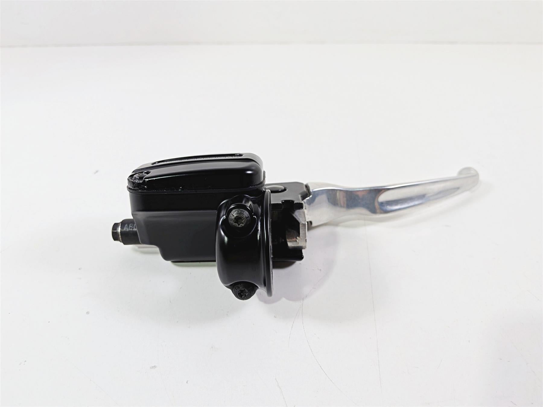 2013 Harley VRSCDX Night Rod Special Front Brake Master Cylinder 11/16 44551-08F-Mototech271