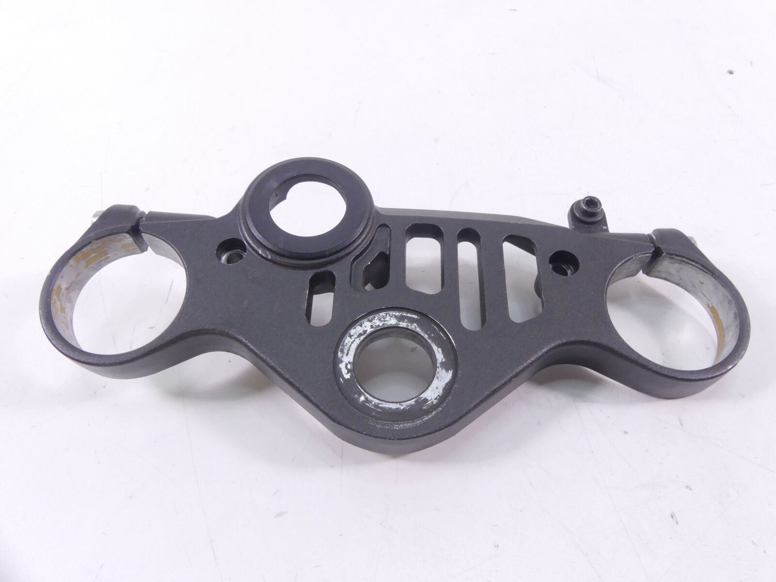 2015 Yamaha YZF-R1M Upper Triple Tree Steering Clamp 2CR-23435-01-00