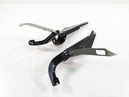 2010 Harley Touring FLHTCU Electra Glide Front Fairing Mount Holder Set 58479-96 {{ shop.shopifyCountryName }} - Mototech271