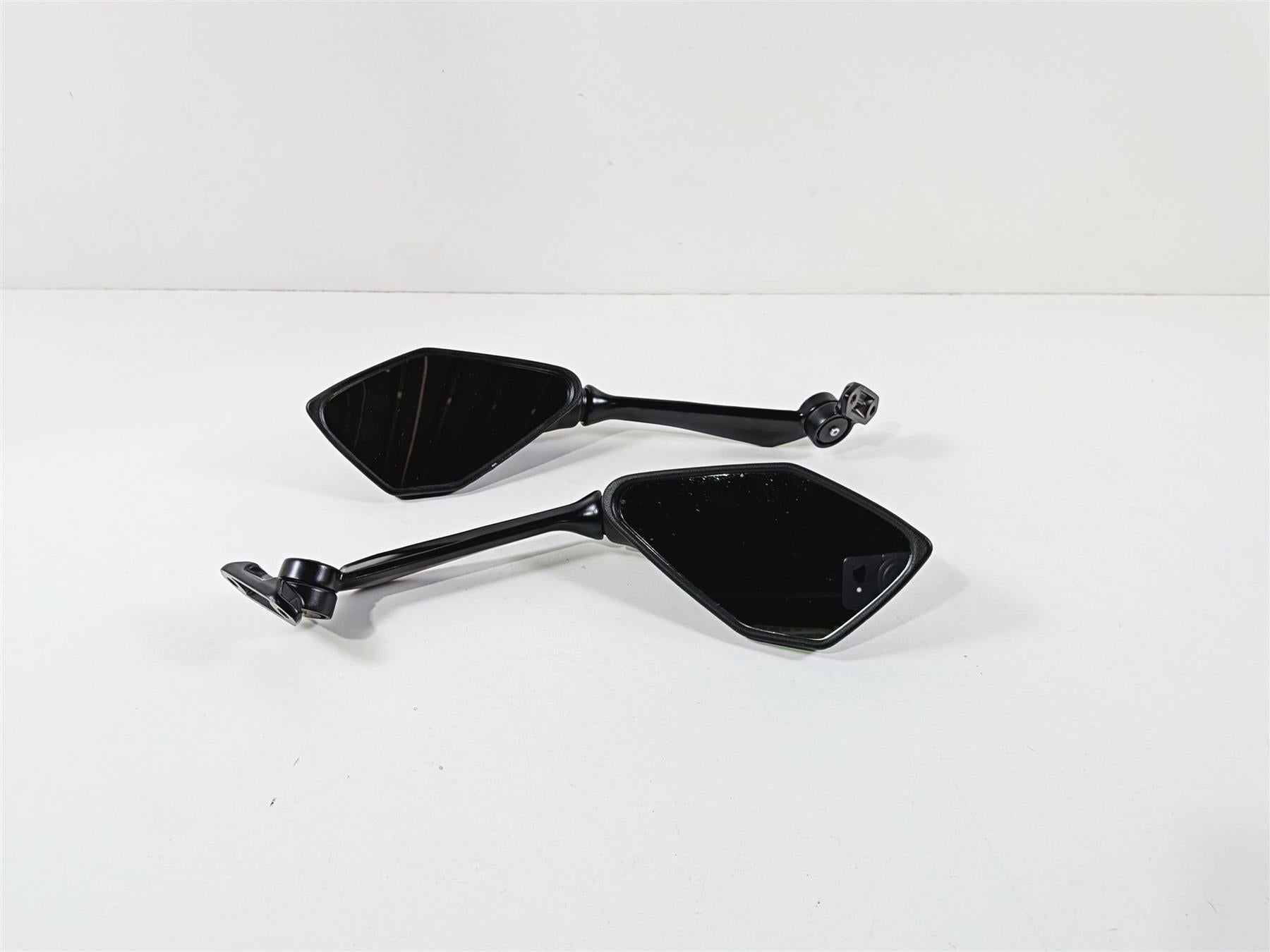 2024 Kawasaki EX500 Ninja 40th An. Left Right Mirror Set 56001-0378 56001-0379 {{ shop.shopifyCountryName }} - Mototech271