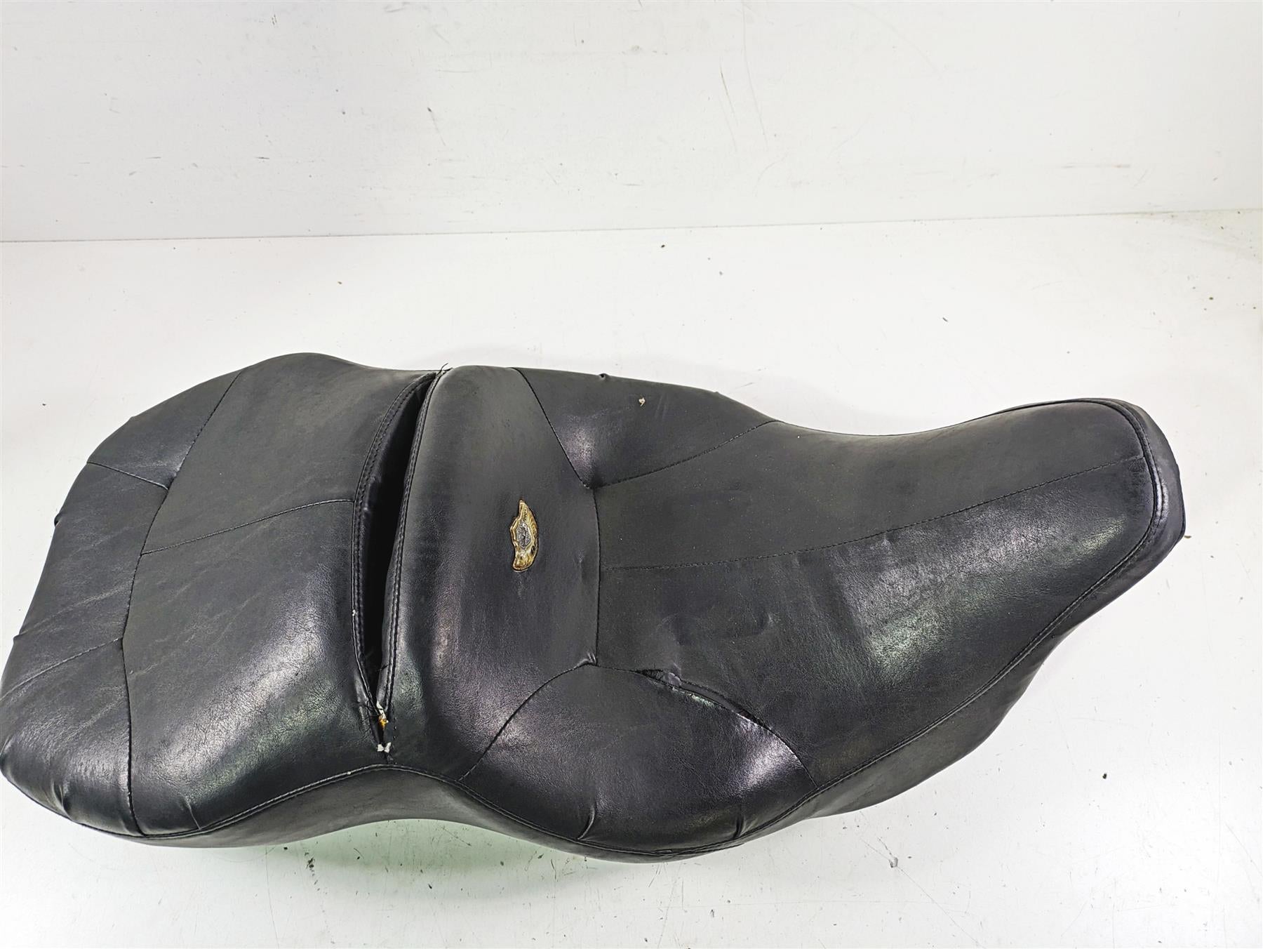 2003 Harley Touring FLHTCUI 100TH E-Glide Rider Seat Saddle Read 51036-03 {{ shop.shopifyCountryName }} - Mototech271