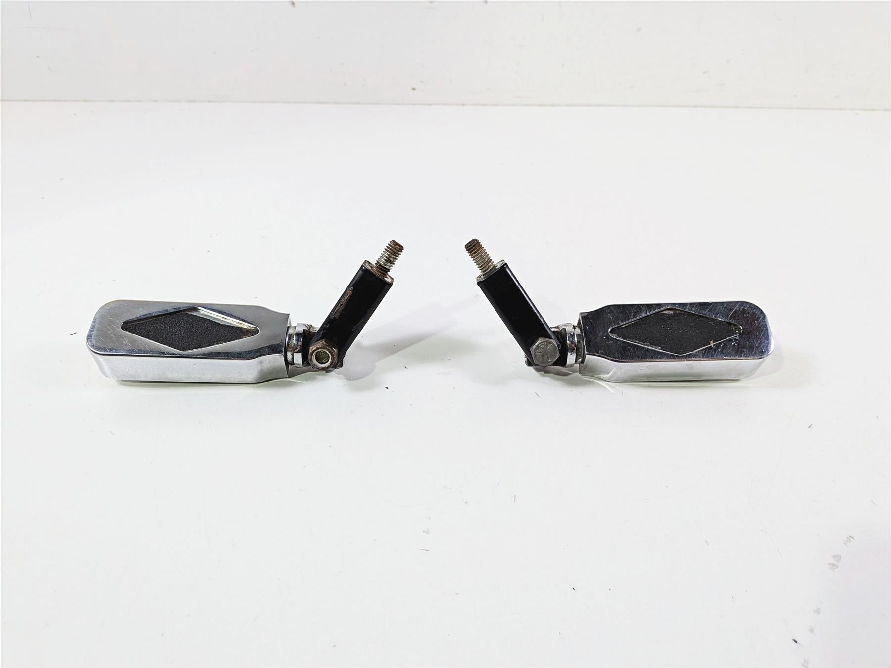 2003 Harley Sportster XL1200 Rear Passenger Foot Peg Set 50615-83 {{ shop.shopifyCountryName }} - Mototech271