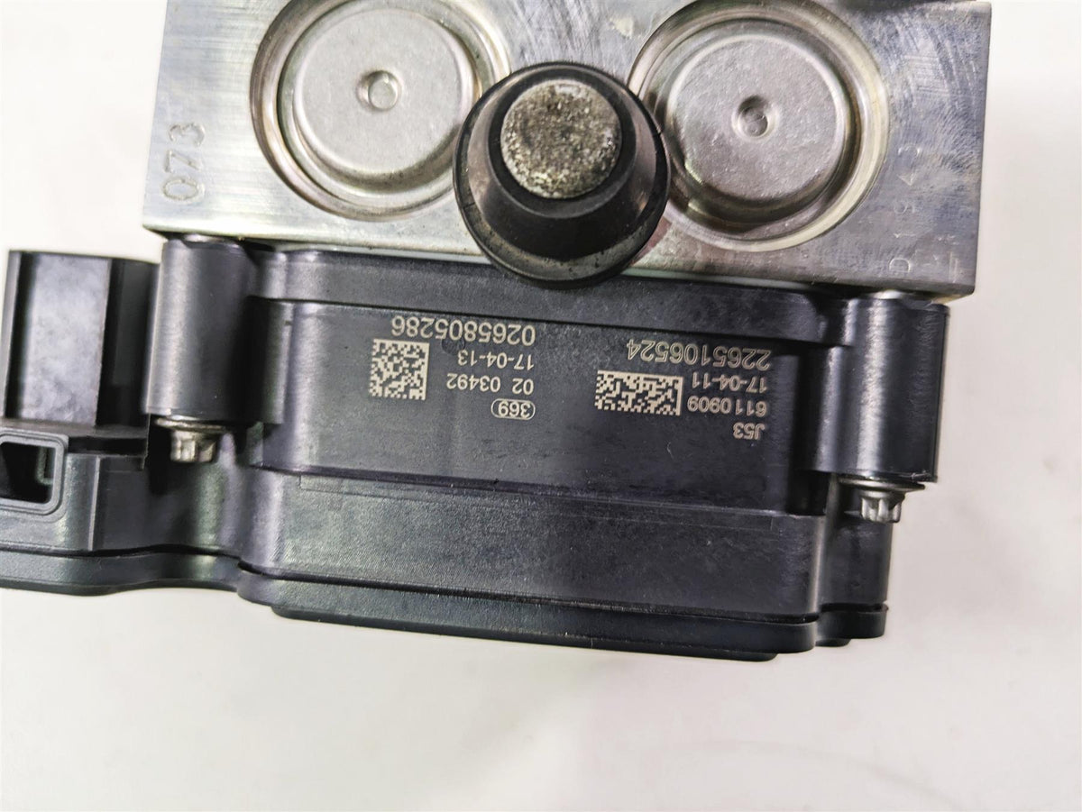 2017 Harley Touring FLTRXS Road Glide Rear Abs Brake Pump Unit Module 41100061B {{ shop.shopifyCountryName }} - Mototech271