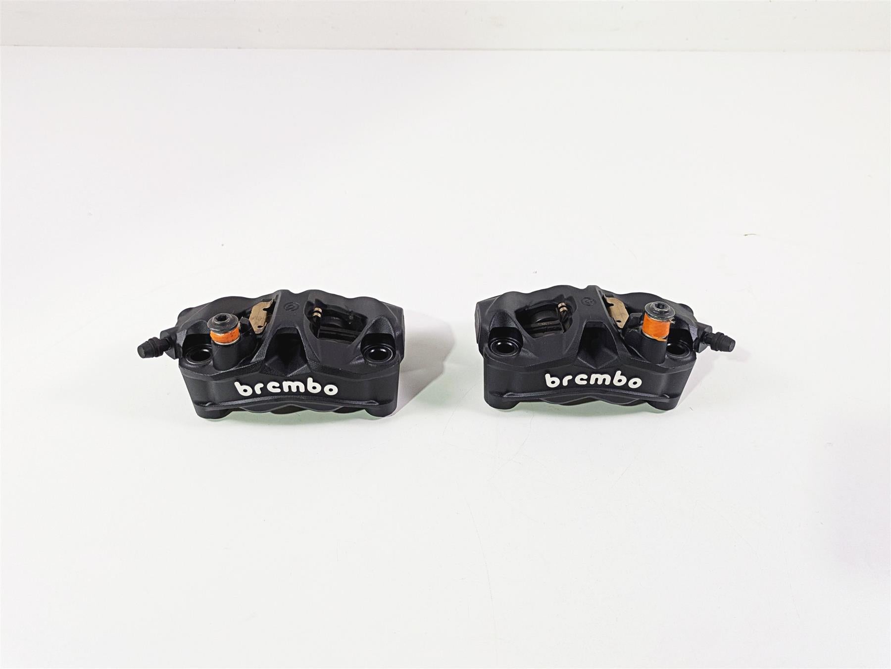 2023 Suzuki GSX1300 RR Hayabusa Brembo Front Brake Caliper Set 59100-10L00-999 {{ shop.shopifyCountryName }} - Mototech271