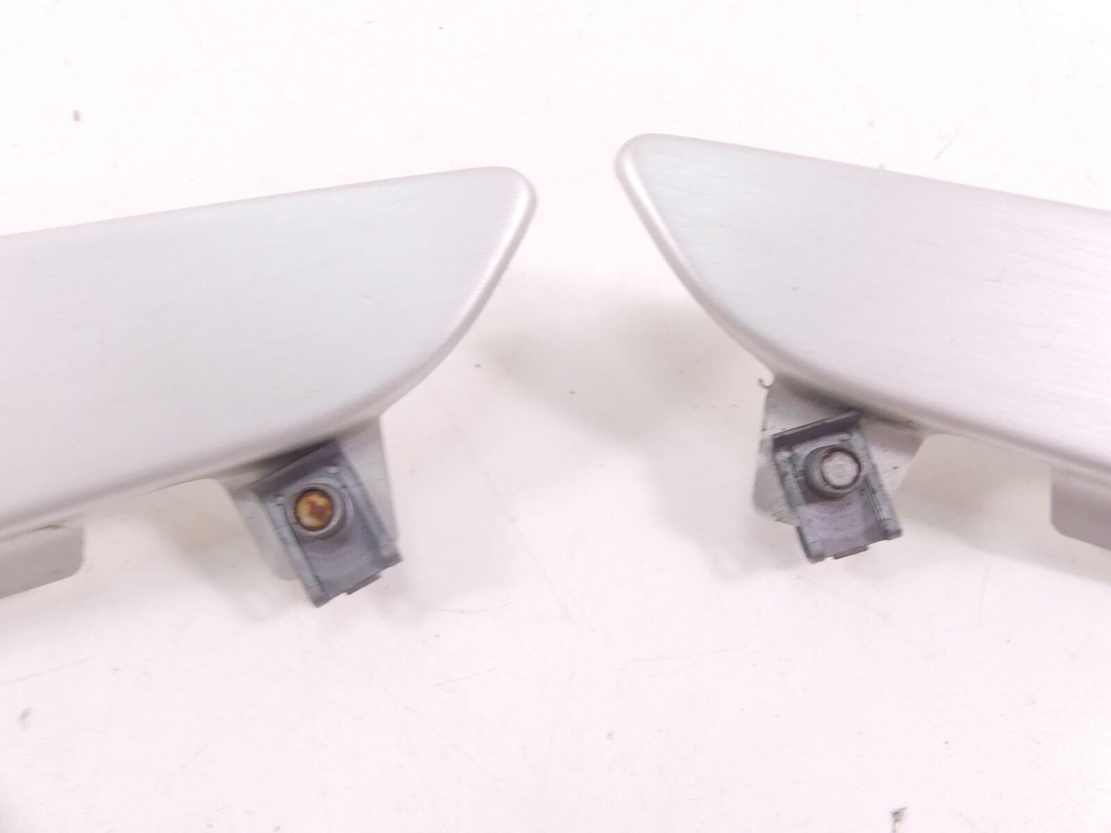 2009 Victory Vision Tour Between Leg Side Trim Cover Set 5436212 5438167 5436213 {{ shop.shopifyCountryName }} - Mototech271