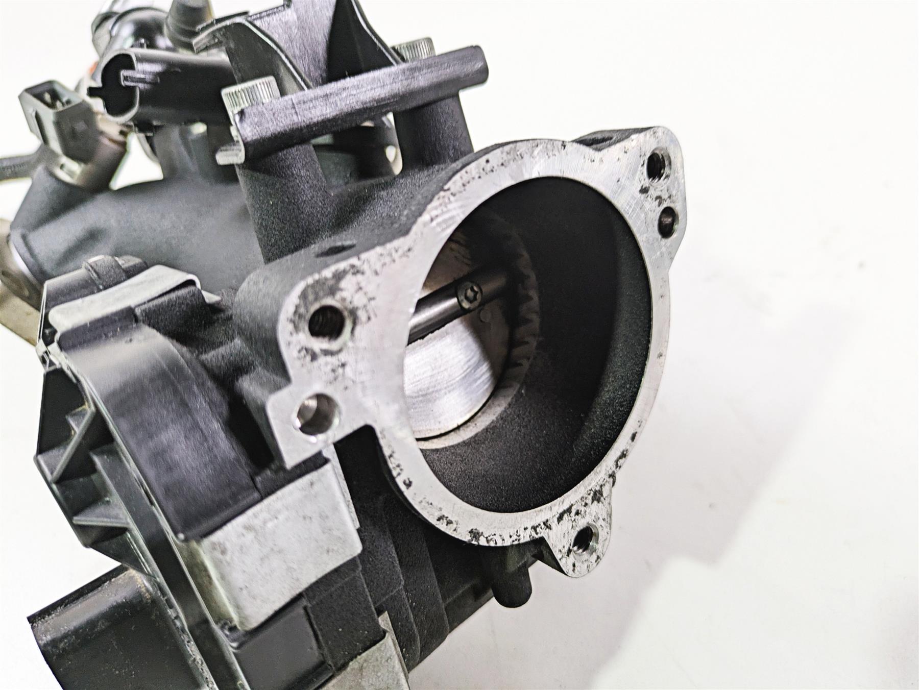 2011 Harley Touring FLHTCUSE CVO E-Glide Throttle Body Bodies 27200002 {{ shop.shopifyCountryName }} - Mototech271