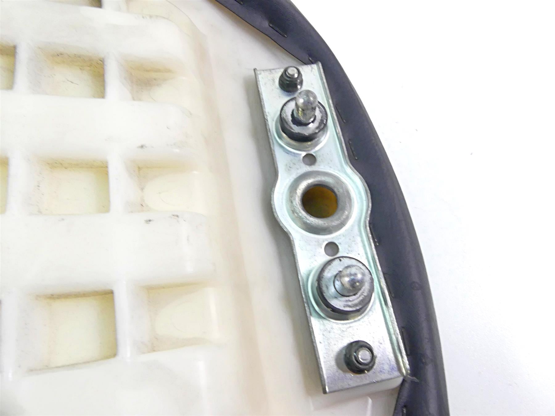 2008 Suzuki M109R VZR1800 Front Rider Driver Seat Saddle 45100-48G00 {{ shop.shopifyCountryName }} - Mototech271