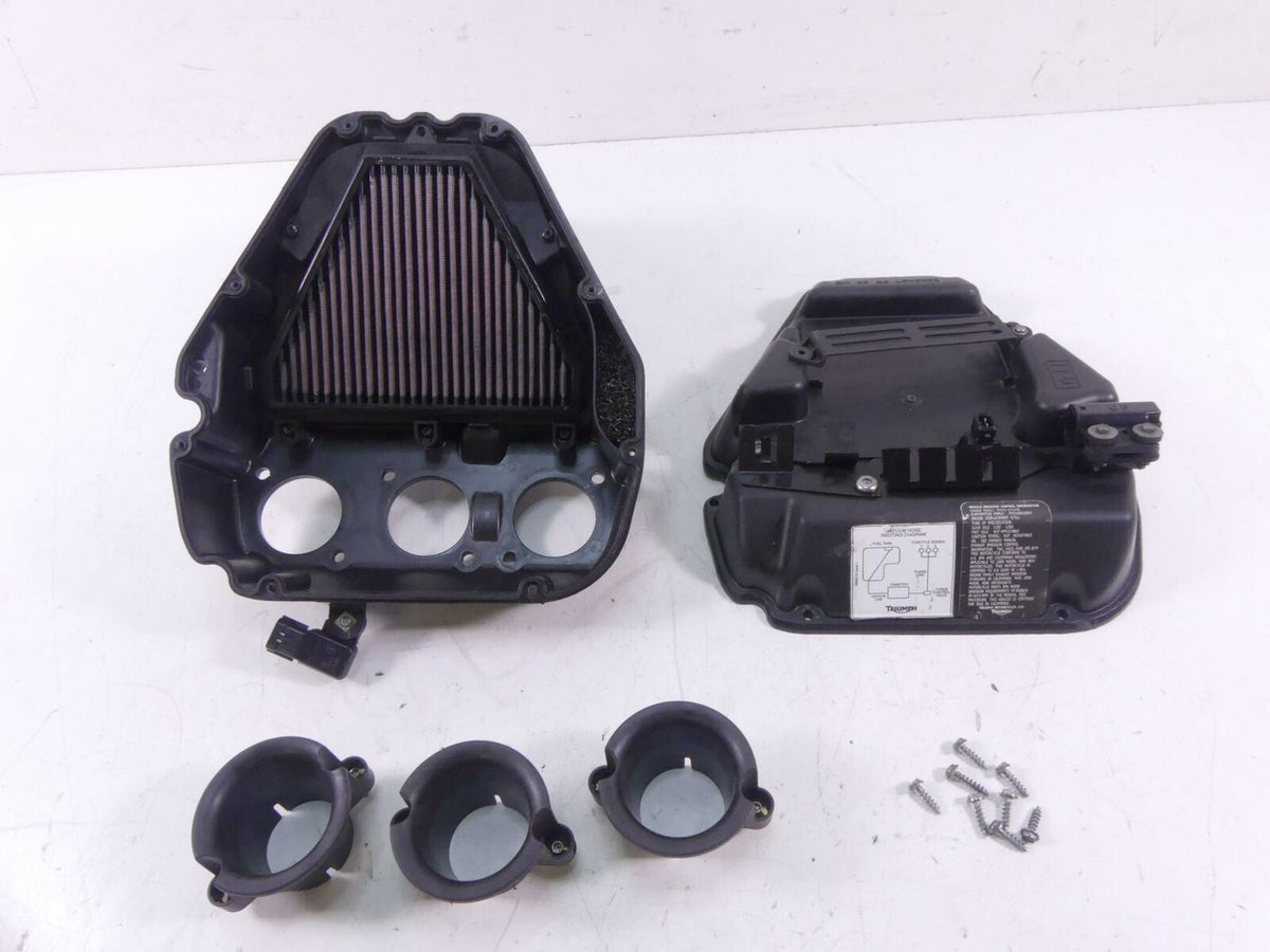 2009 Triumph Street Triple 675R Air Filter Cleaner Breather Box T2200492 {{ shop.shopifyCountryName }} - Mototech271