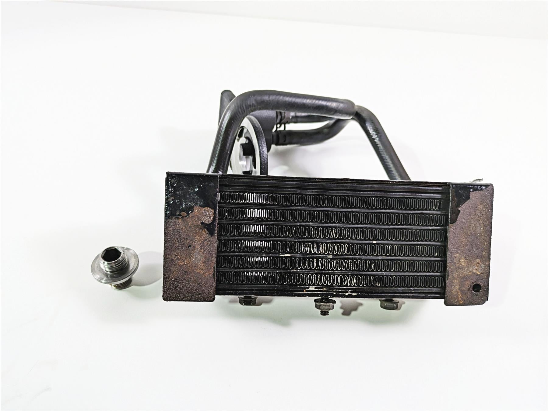 2010 Harley Touring FLHTK Electra Glide Oil Cooler & Flange 63083-11A | Mototech271