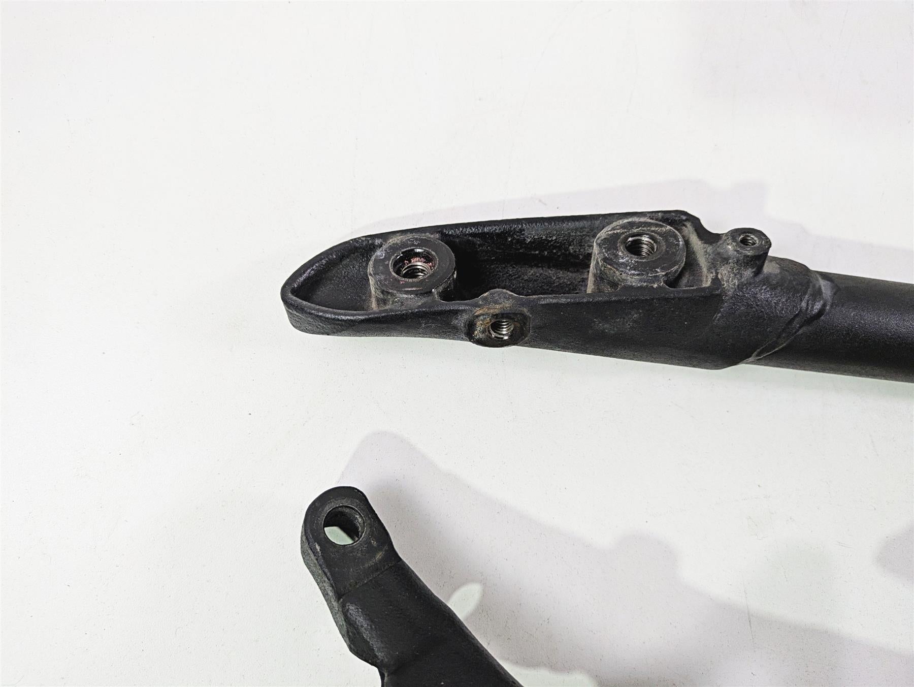 2017 Indian Chieftain Limited Front Frame Down Tube Set 1018969 1018970 {{ shop.shopifyCountryName }} - Mototech271