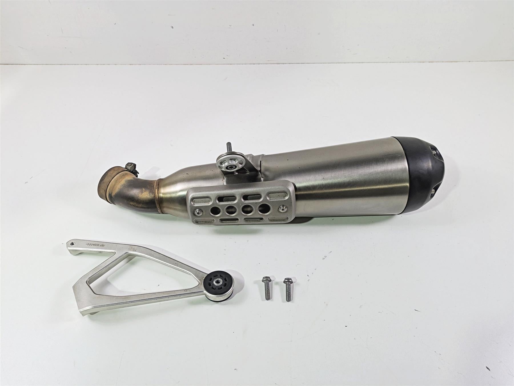 2018 BMW R nineT Urban GS K33 Stock Exhaust Pipe Muffler - Read 18518561334