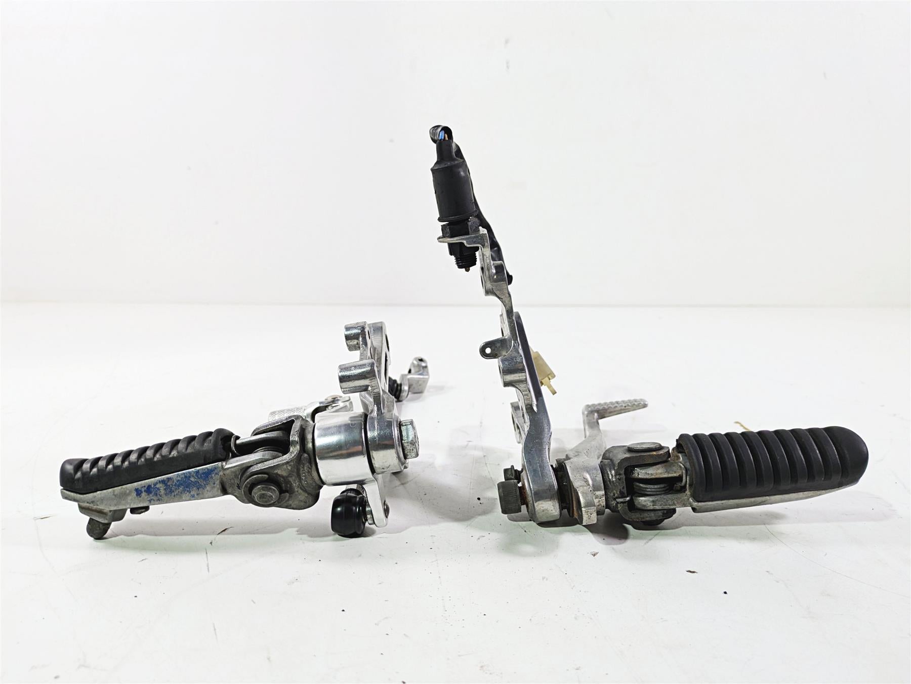 ゲートファズ 2003 Kawasaki ZX9R Ninja Left Right Rider Footpeg Set Shifter