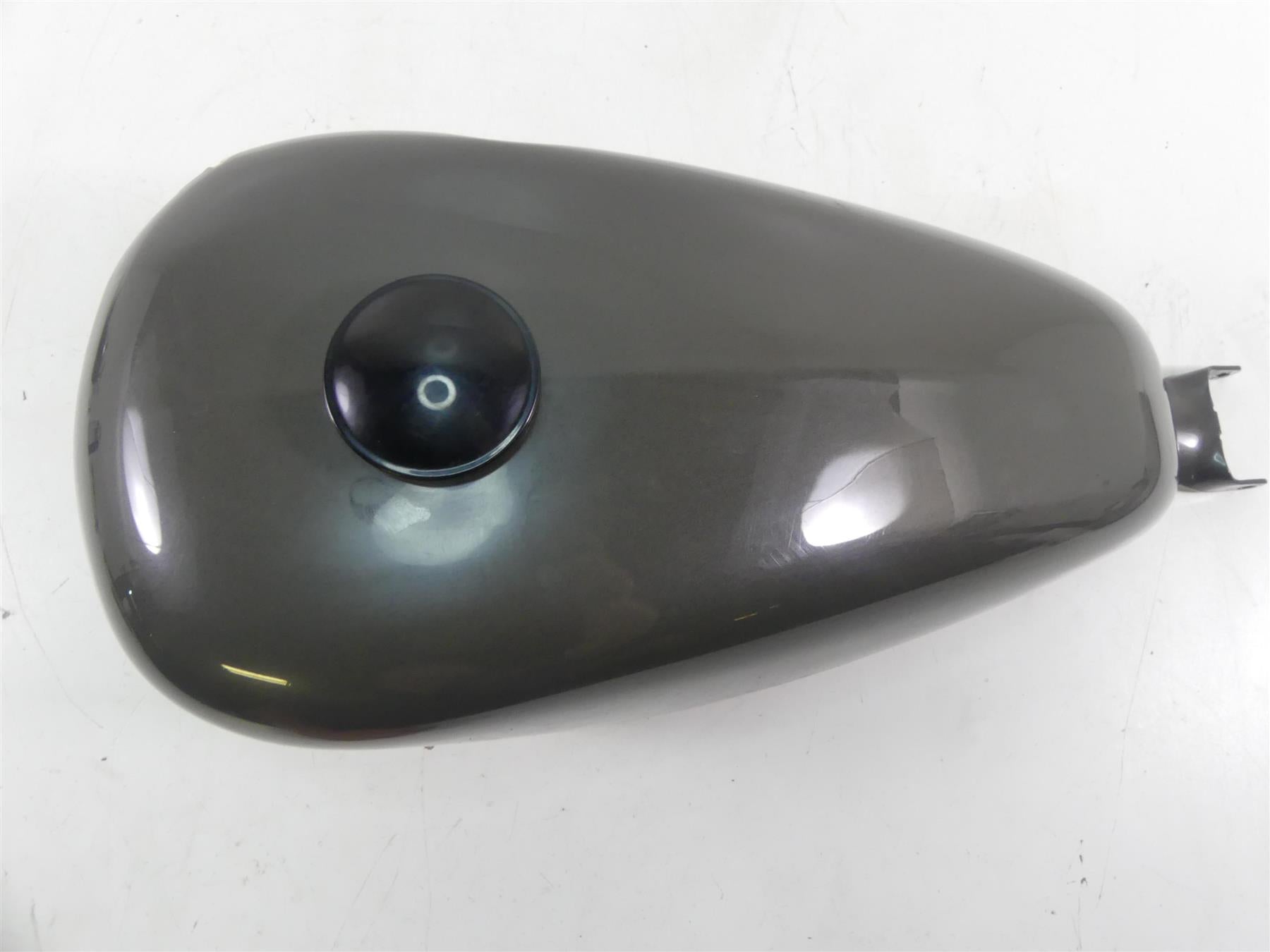2019 Harley XL883 N Sportster Iron 3.3 Fuel Gas Petrol Tank -Dent 61000701 {{ shop.shopifyCountryName }} - Mototech271