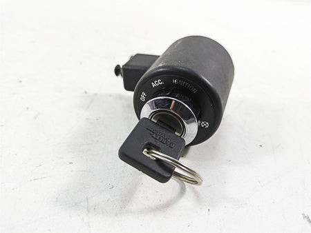 2007 Harley Sportster XL1200 C Ignition Switch + Key 71441-94 {{ shop.shopifyCountryName }} - Mototech271
