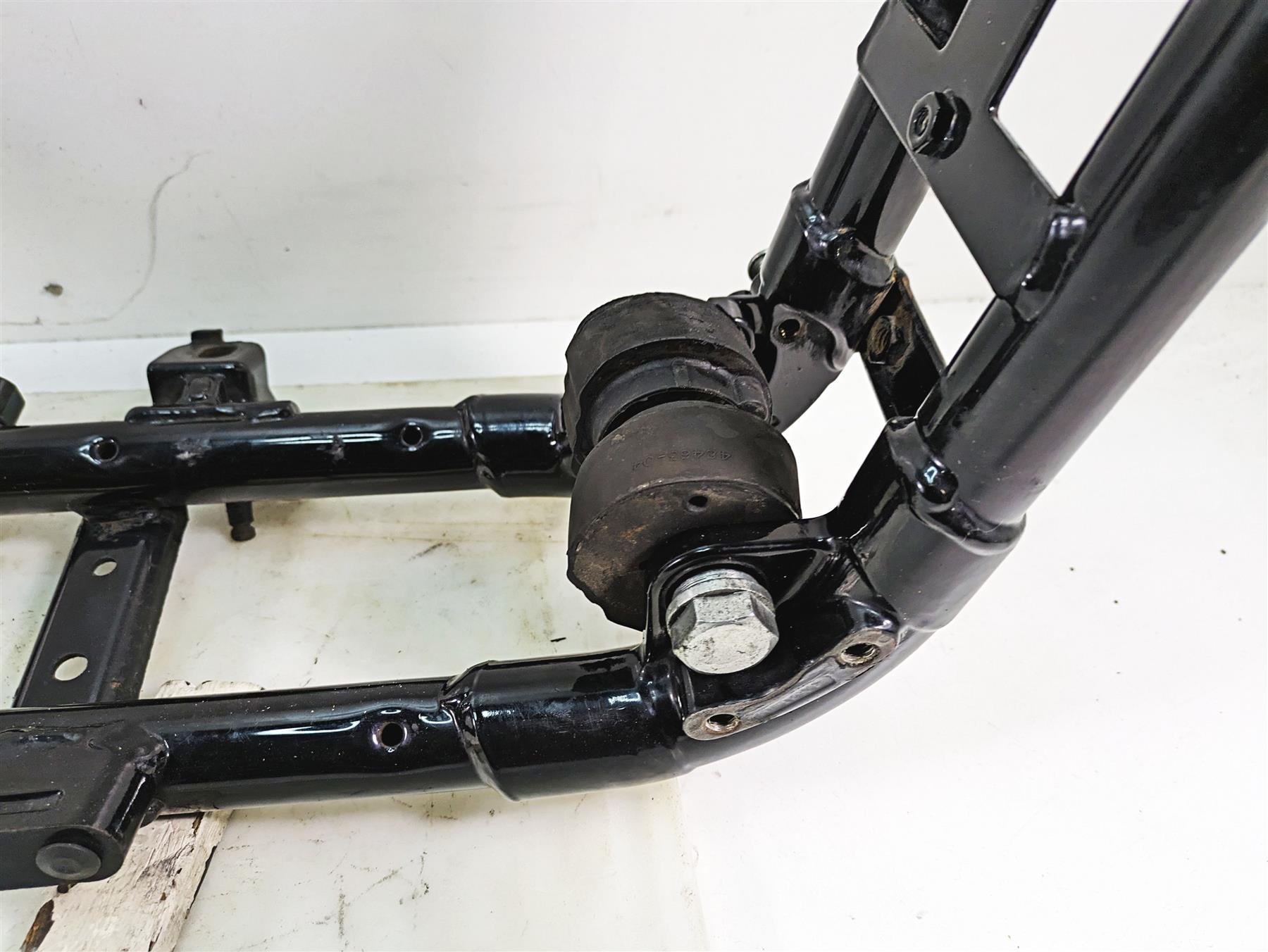 2007 Harley Sportster XL1200 C Straight Main Frame Chassis & Swingarm With Clear Texas Title 48878-04 {{ shop.shopifyCountryName }} - Mototech271