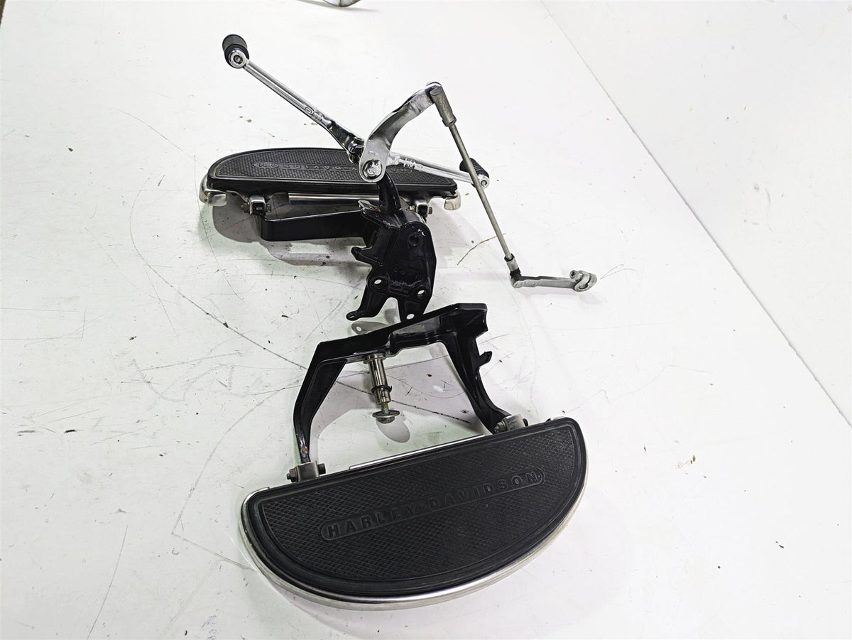 2016 Harley FLSTC Softail Heritage Left Right Front Floor Board Set 33630-07A {{ shop.shopifyCountryName }} - Mototech271