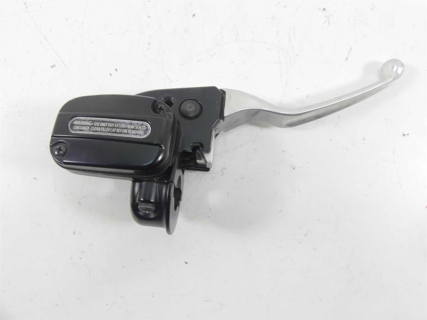 2012 Harley Touring FLHTP Electra Glide Front Brake Master Cylinder 44551-08F {{ shop.shopifyCountryName }} - Mototech271