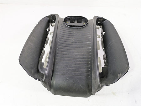 2013 Harley VRSCF Muscle Rod Radiator Center Cover Fairing 26826-09 {{ shop.shopifyCountryName }} - Mototech271