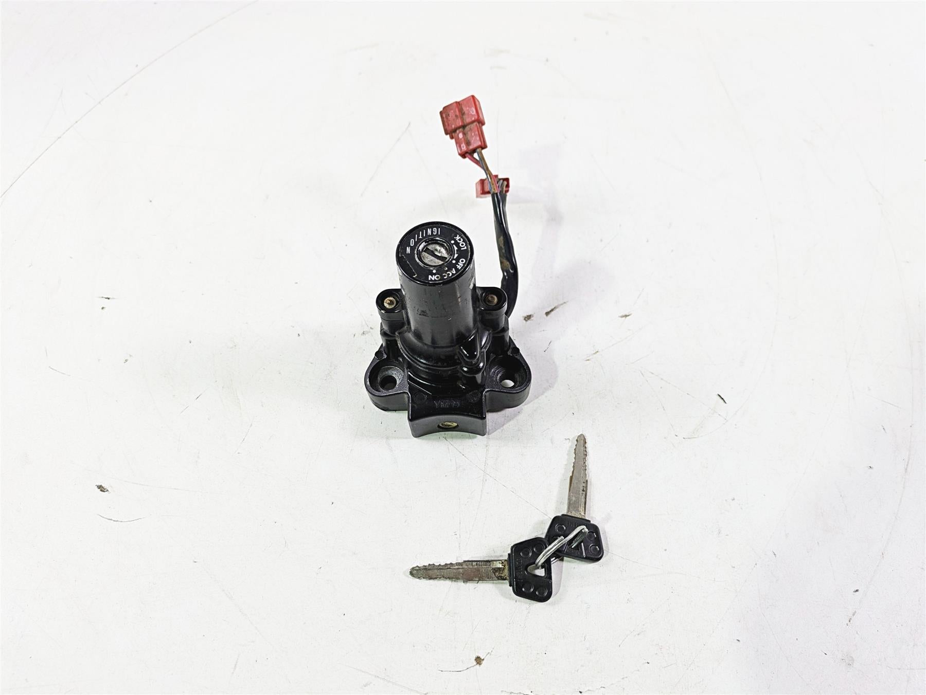 2004 Yamaha XVZ1300 Royal Star Ignition Switch Steering Lock Set 4XY-82501-01-00