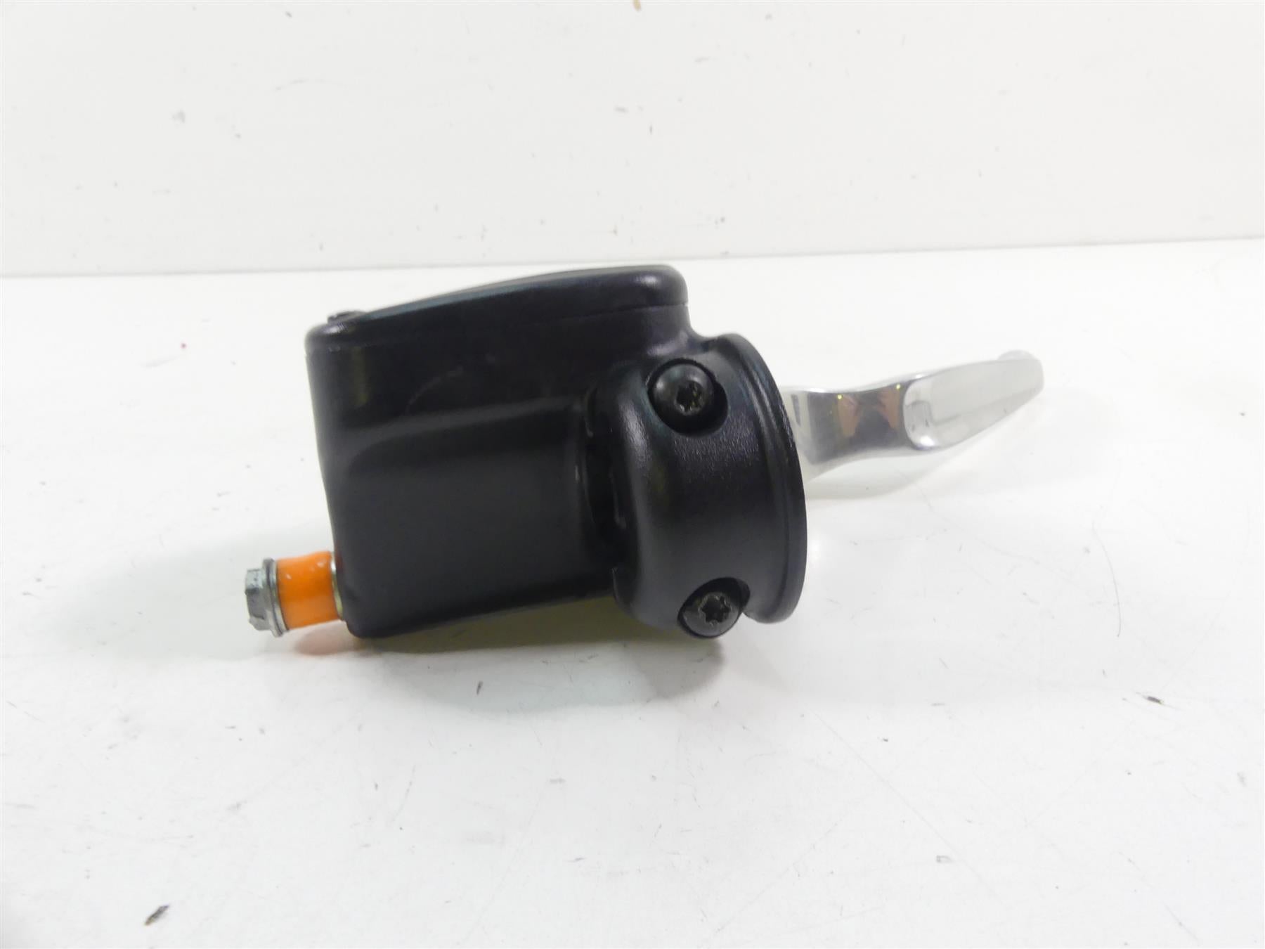 2017 Harley FLS Softail Slim Front Brake Master Cylinder + Lever 41700233 {{ shop.shopifyCountryName }} - Mototech271