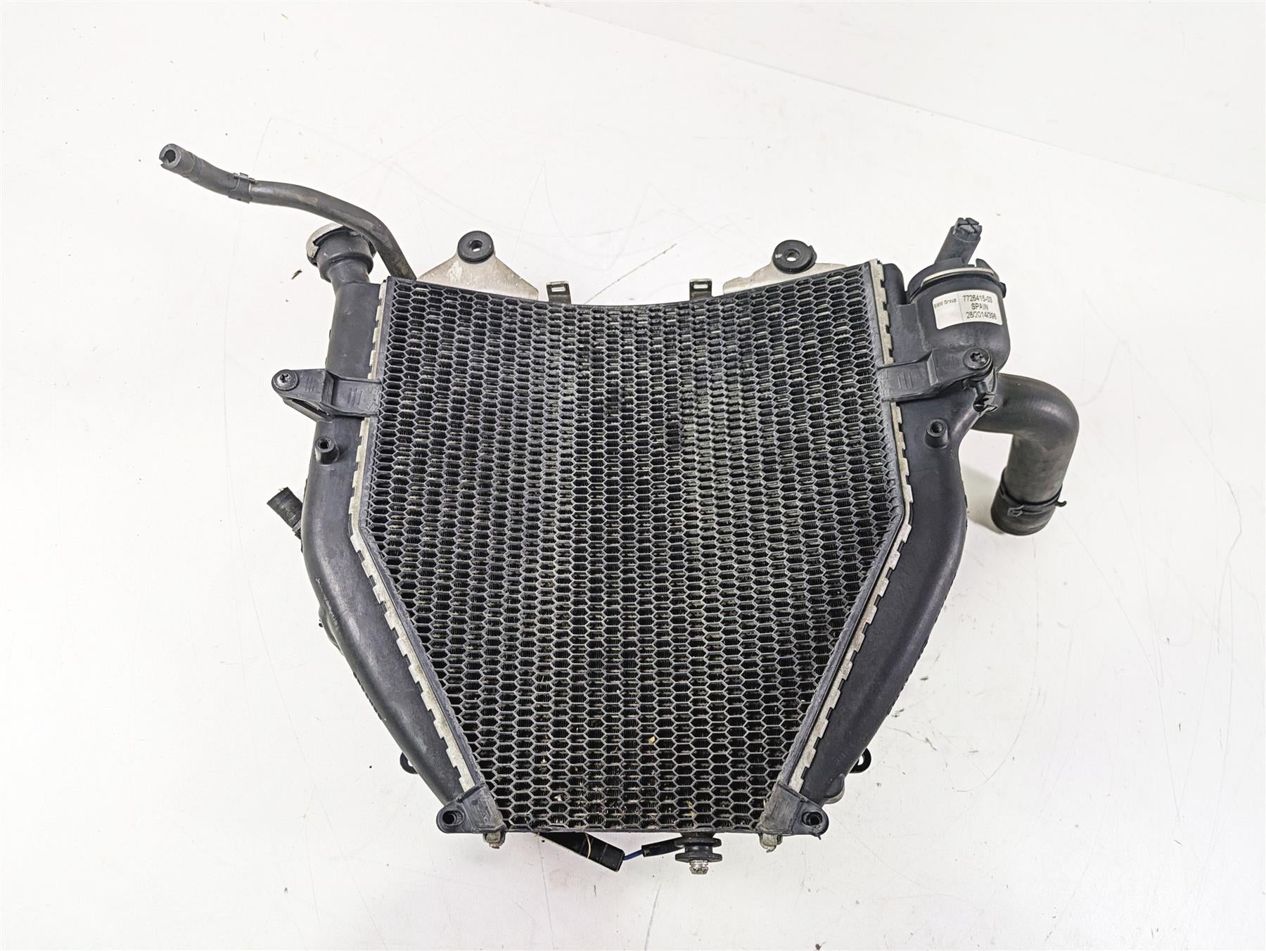 2015 BMW K1600 GT K48 Radiator Fan Reservoir Hoses Set 17117726416 {{ shop.shopifyCountryName }} - Mototech271