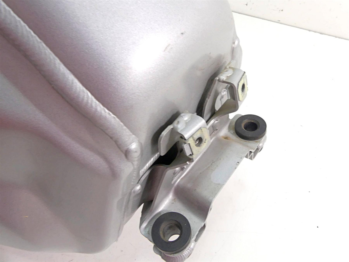 2016 BMW R1200GS Adv K51 Fuel Gas Petrol Tank - No Dents 16118536188 {{ shop.shopifyCountryName }} - Mototech271
