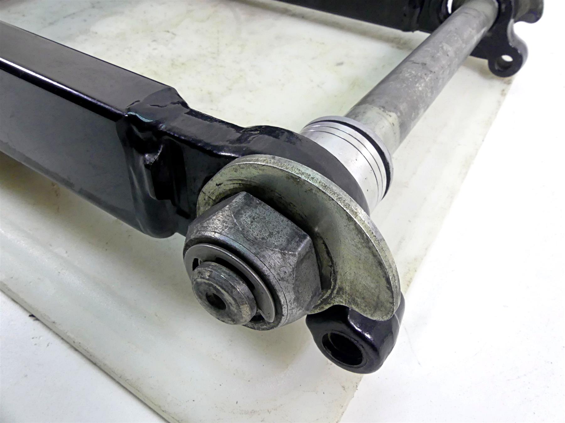 2008 Harley Touring FLHX Street Glide Rear Swingarm Swing Arm 25mm Axle 47549-02 {{ shop.shopifyCountryName }} - Mototech271