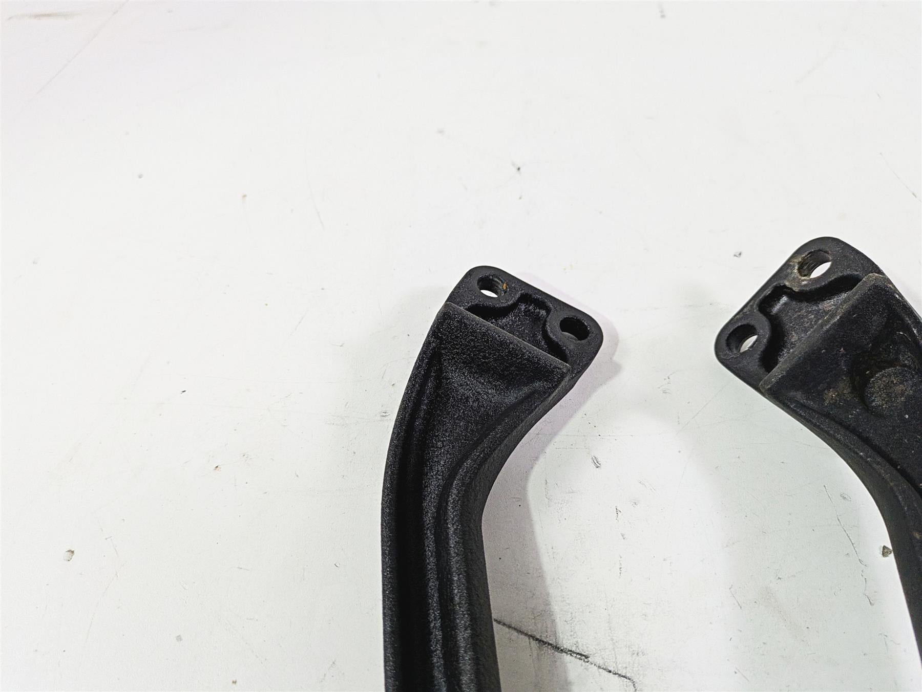 2015 Harley FXDF Dyna Fat Bob Rear Passenger Footpeg Rest Set 49224-06A 49230-06 {{ shop.shopifyCountryName }} - Mototech271